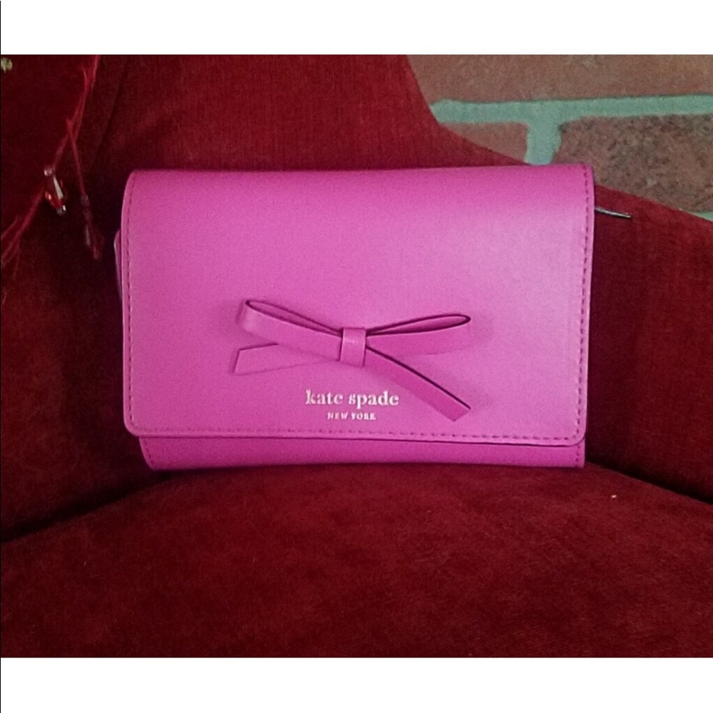 Beautiful KATE SPADE WALLET